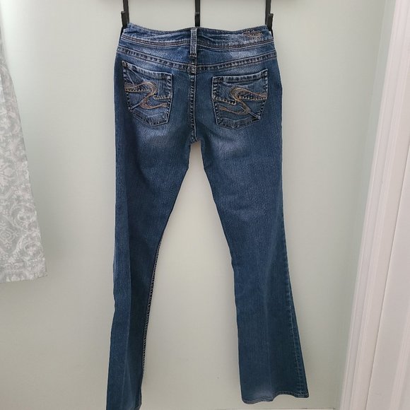 medium wash bootcut Silver jeans - Picture 2 of 8
